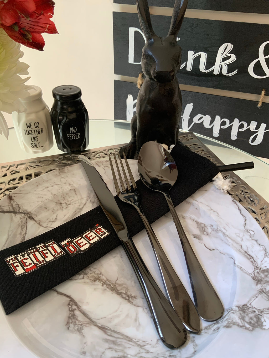 Black Utensil Set with Steak Knife